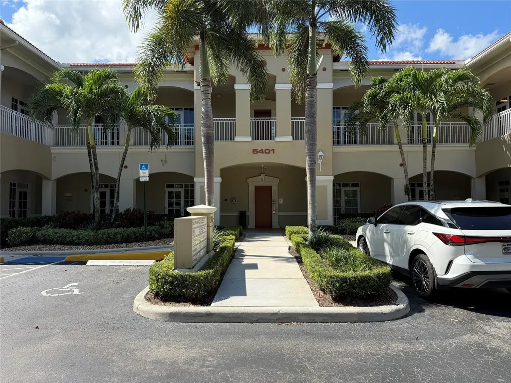 5401 N University Drive Coral Springs FL
