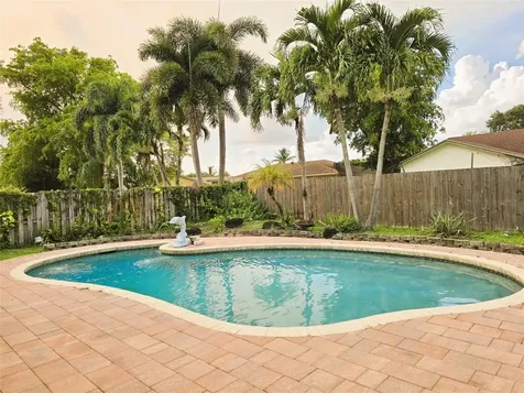 9091 NW 11th Court Plantation FL 33322