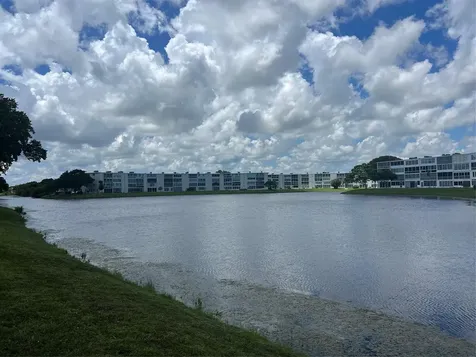 4053 Harwood E Deerfield Beach FL 33442