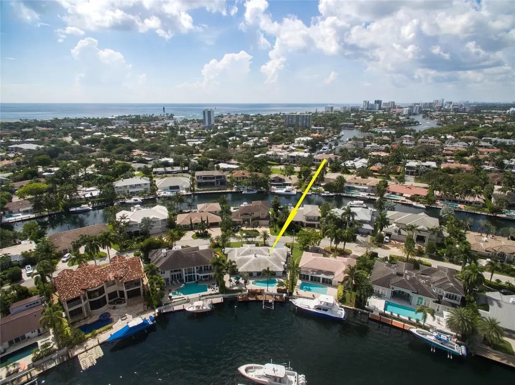 2365 NE 28th Street Lighthouse Point FL 33064