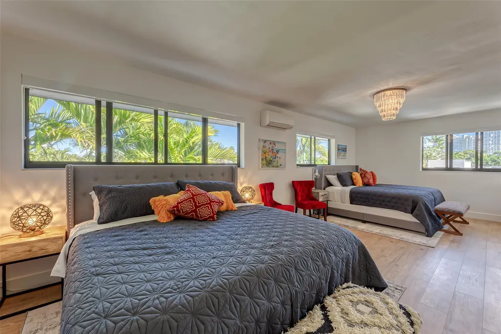 2009 Admirals Way Fort Lauderdale FL 33316