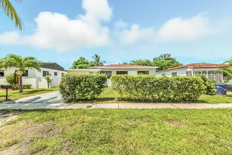 1985 NE 177th Street North Miami Beach FL 33162