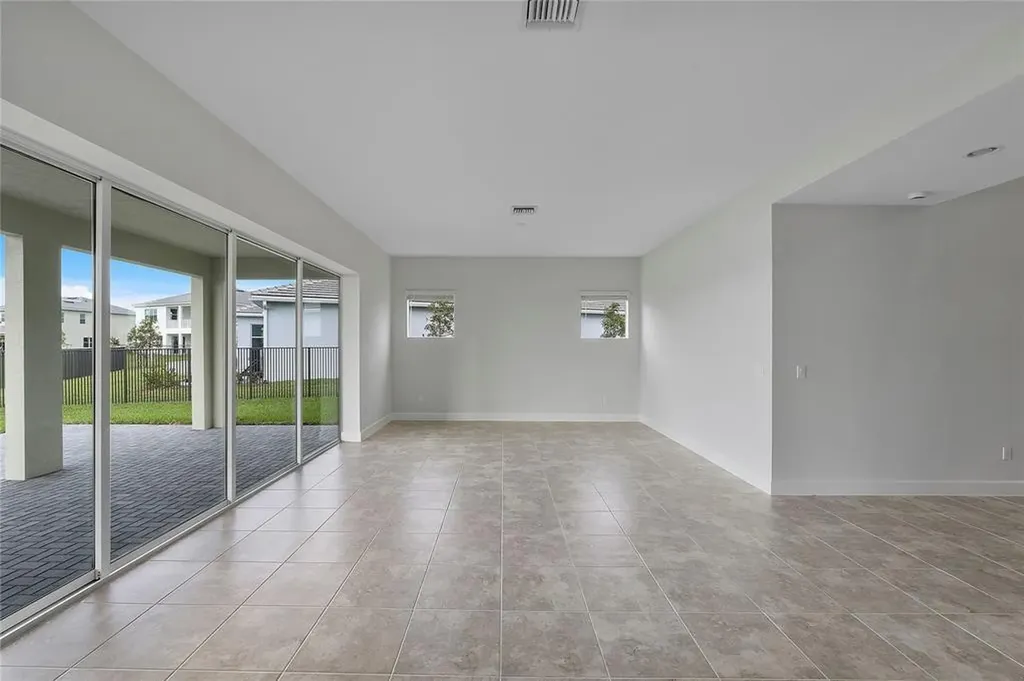 5206 Liberty Lane Westlake FL 33470