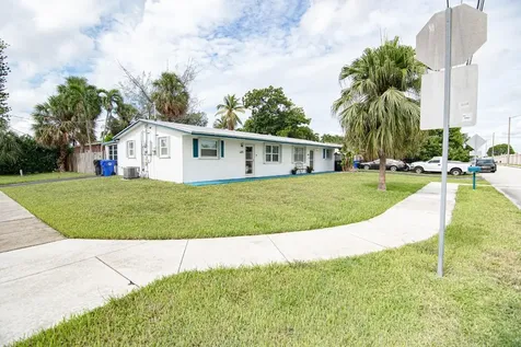 6872 SW 15th Street Pompano Beach FL 33068