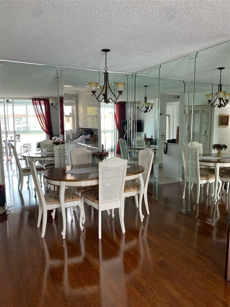 2801 N Pine Island Road Sunrise FL 33322