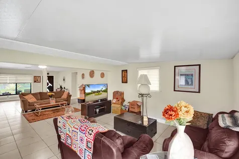 1070 NW 149th Street Miami FL 33168