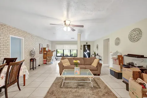 1070 NW 149th Street Miami FL 33168