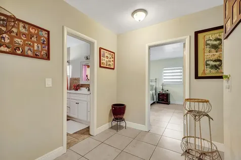 1070 NW 149th Street Miami FL 33168