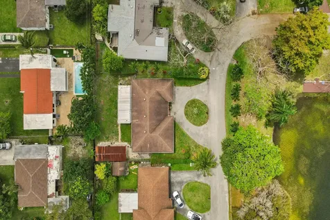 1070 NW 149th Street Miami FL 33168