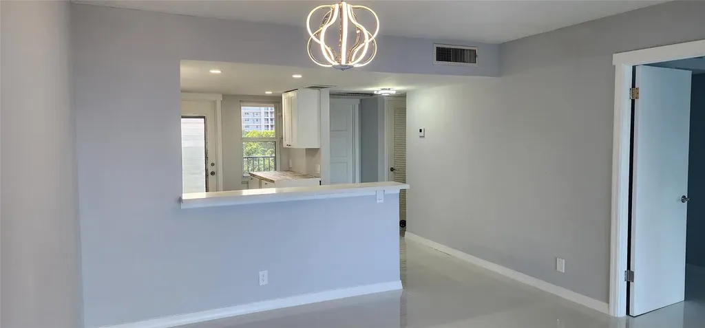 2650 S Course Drive Pompano Beach FL 33069
