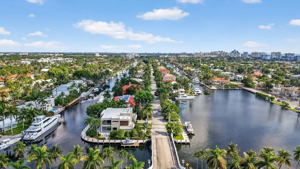 1 Royal Palm Drive Fort Lauderdale FL 33301