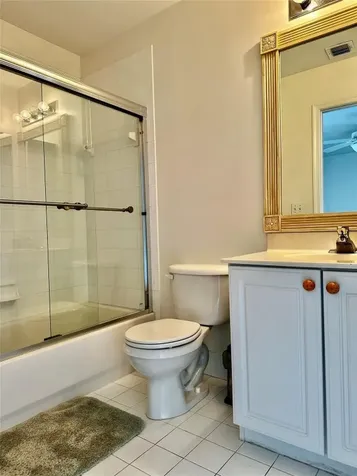 8564 Via Giardino Boca Raton FL 33433