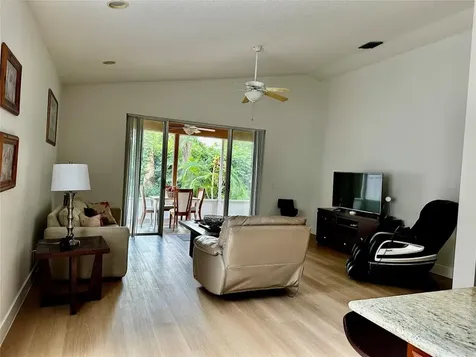 8564 Via Giardino Boca Raton FL 33433