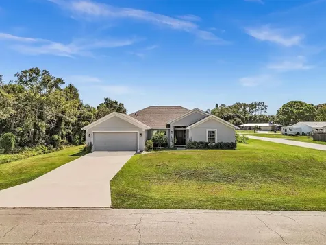 5608 Seagrape Drive Fort Pierce FL 34982