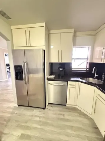 2744 S Carambola Circle Coconut Creek FL 33066