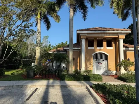 4573 Danson Way Delray Beach FL 33445