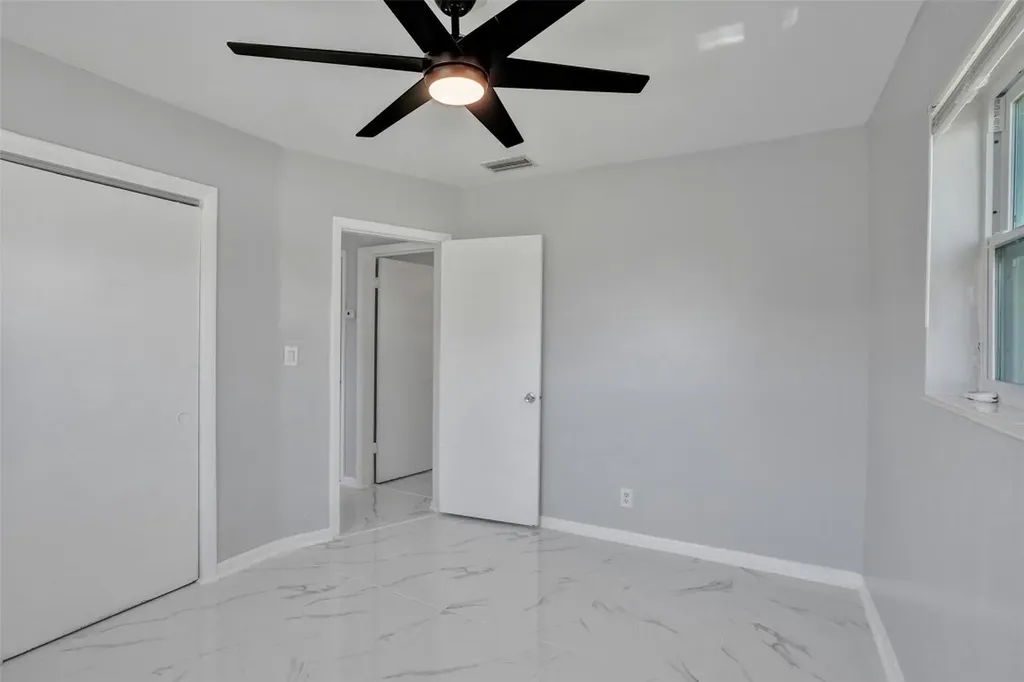 260 NE 41st Street Oakland Park FL 33334