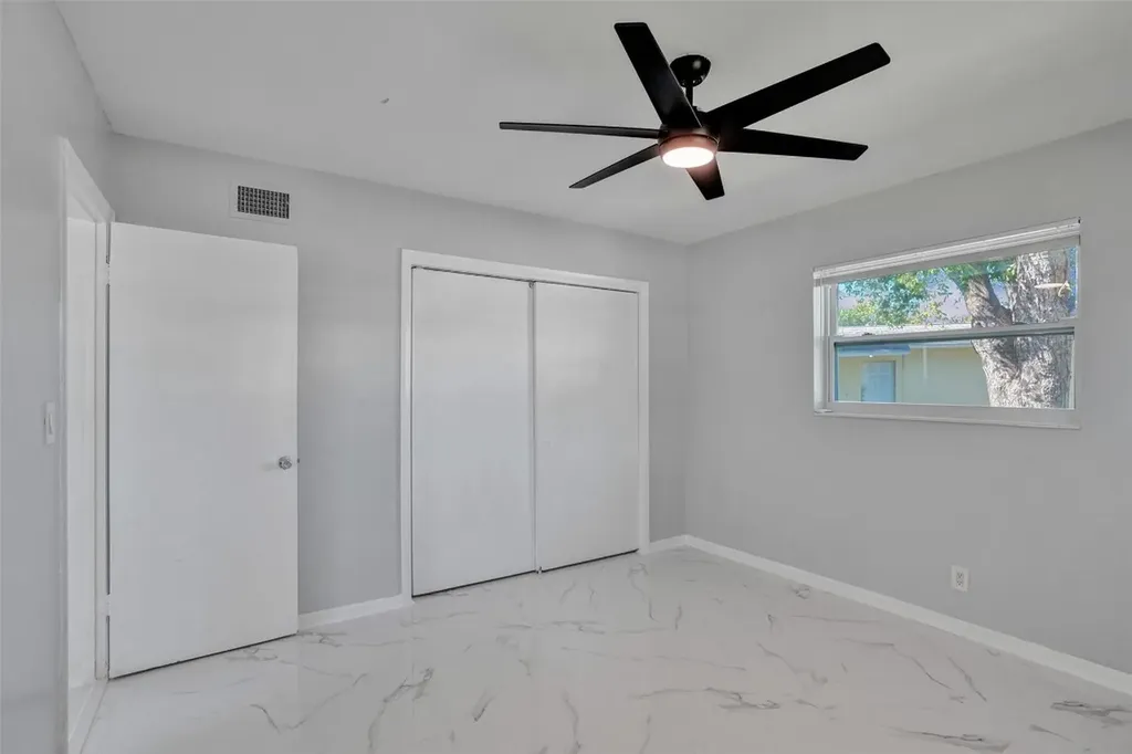 260 NE 41st Street Oakland Park FL 33334