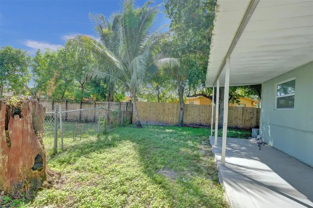 260 NE 41st Street Oakland Park FL 33334