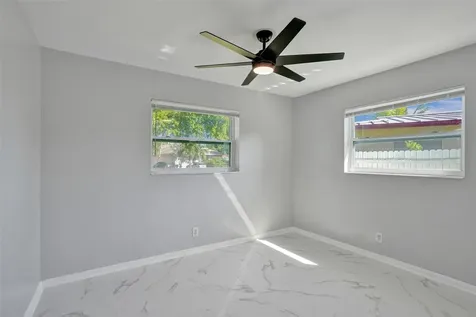 260 NE 41st Street Oakland Park FL 33334