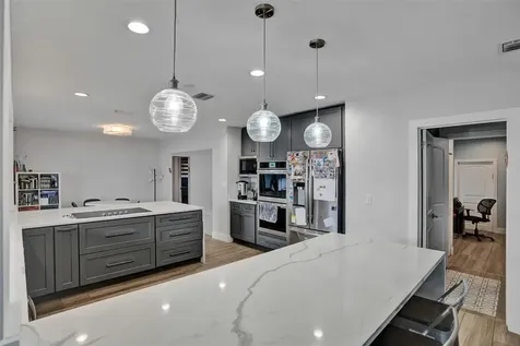 3991 N 41st Court Hollywood FL 33021