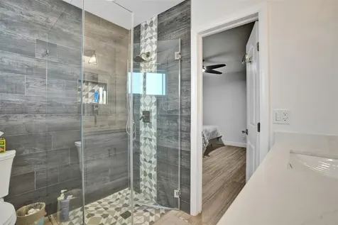 3991 N 41st Court Hollywood FL 33021