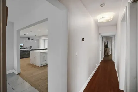 3991 N 41st Court Hollywood FL 33021