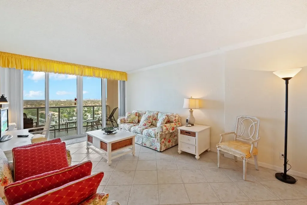 2501 S Ocean Drive Hollywood FL 33019