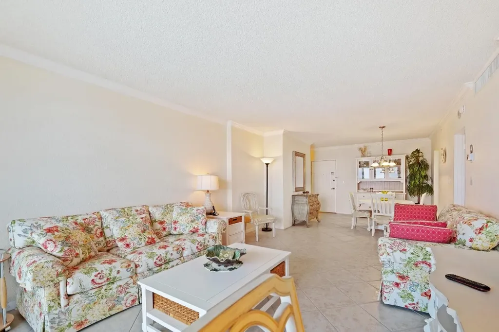 2501 S Ocean Drive Hollywood FL 33019