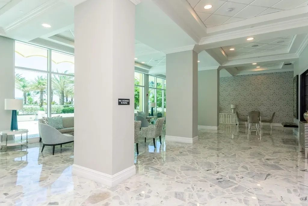 2501 S Ocean Drive Hollywood FL 33019
