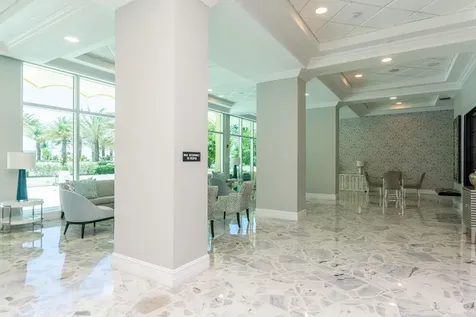 2501 S Ocean Drive Hollywood FL 33019