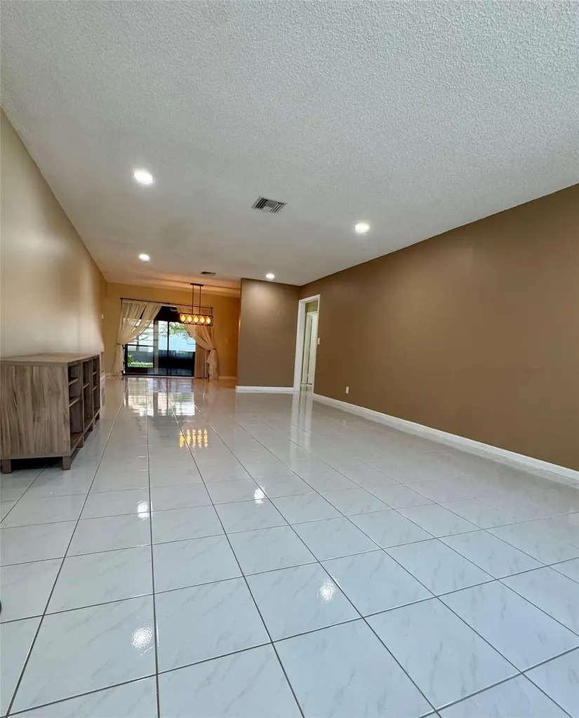 9870 Pecan Tree Drive Boynton Beach FL 33436