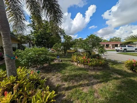2637 Gulfstream Drive Miramar FL 33023