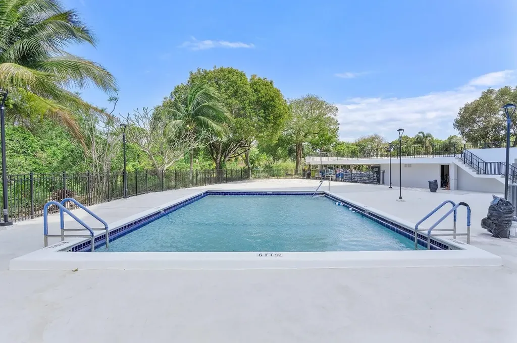 1800 N Andrews Avenue Fort Lauderdale FL 33311