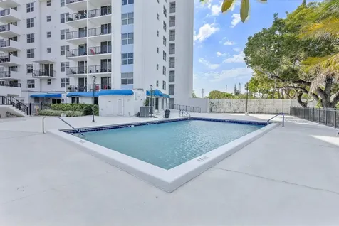 1800 N Andrews Avenue Fort Lauderdale FL 33311