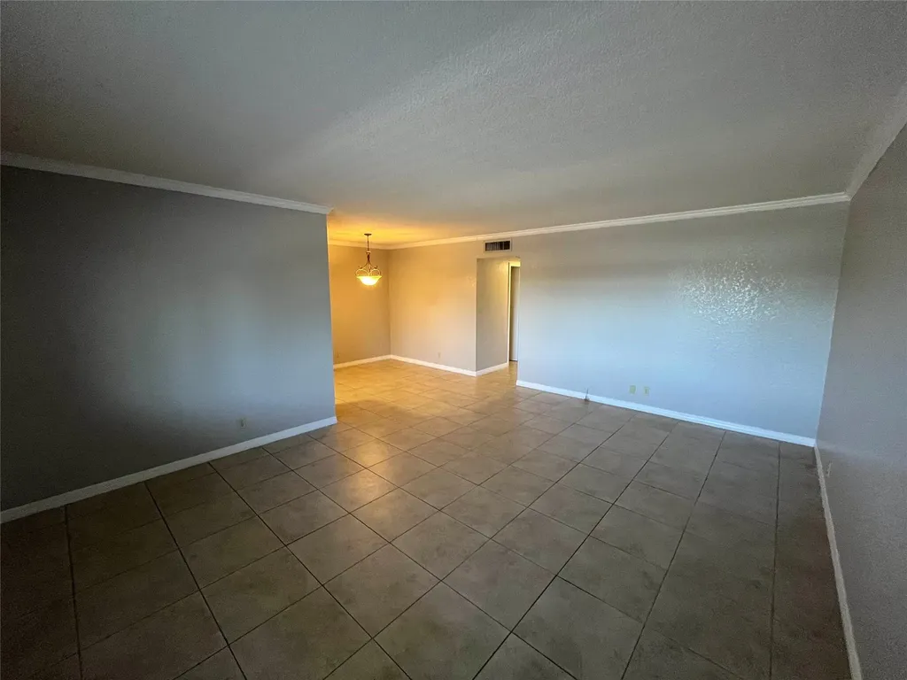 2020 NE 56th Street Fort Lauderdale FL 33308