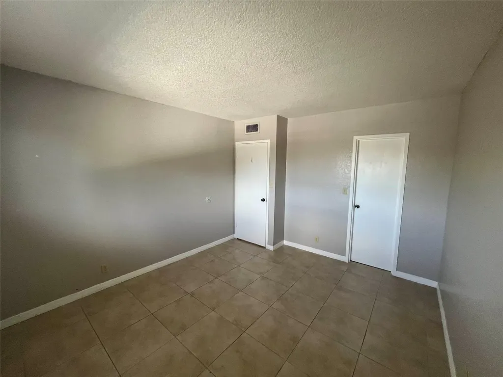 2020 NE 56th Street Fort Lauderdale FL 33308