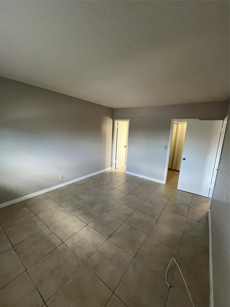 2020 NE 56th Street Fort Lauderdale FL 33308