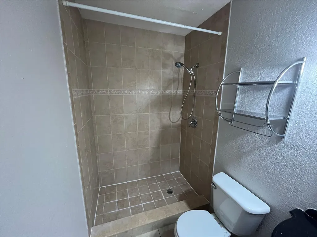 2020 NE 56th Street Fort Lauderdale FL 33308