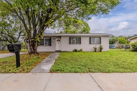 3521 NW 208th Terrace Miami Gardens FL 33056