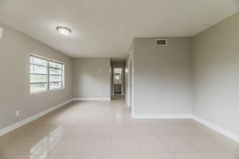 3521 NW 208th Terrace Miami Gardens FL 33056