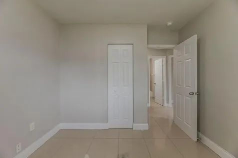 3521 NW 208th Terrace Miami Gardens FL 33056