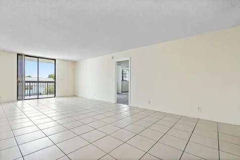 2707 NE 14th Street Causeway Pompano Beach FL 33062