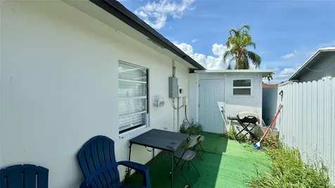 8231 SW 9th Street North Lauderdale FL 33068