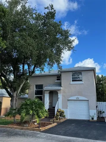 4190 SW 70th Terrace Davie FL 33314