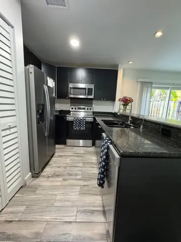 4190 SW 70th Terrace Davie FL 33314