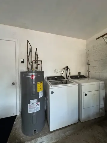 4190 SW 70th Terrace Davie FL 33314
