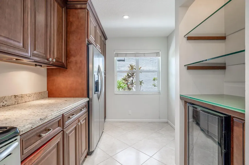 801 SE 16th Court Fort Lauderdale FL 33316