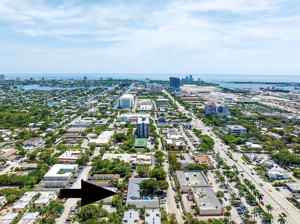 801 SE 16th Court Fort Lauderdale FL 33316