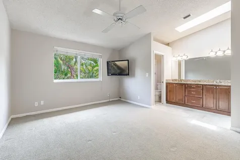 801 SE 16th Court Fort Lauderdale FL 33316